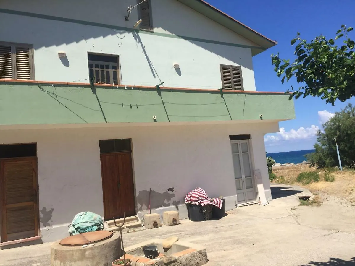 Apartment Xenia Mongiove İtalya