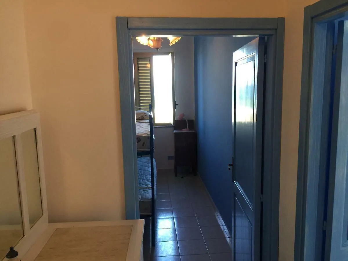 Apartment Xenia Mongiove İtalya