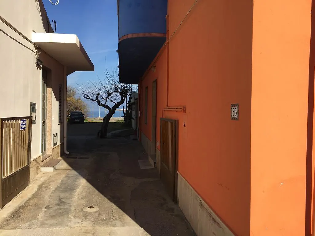 Apartament Xenia Apartment Mongiove 0*,  Italy